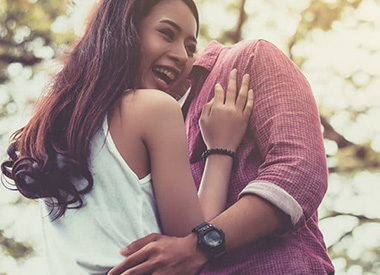 10 Ways to Show Her You Love Her